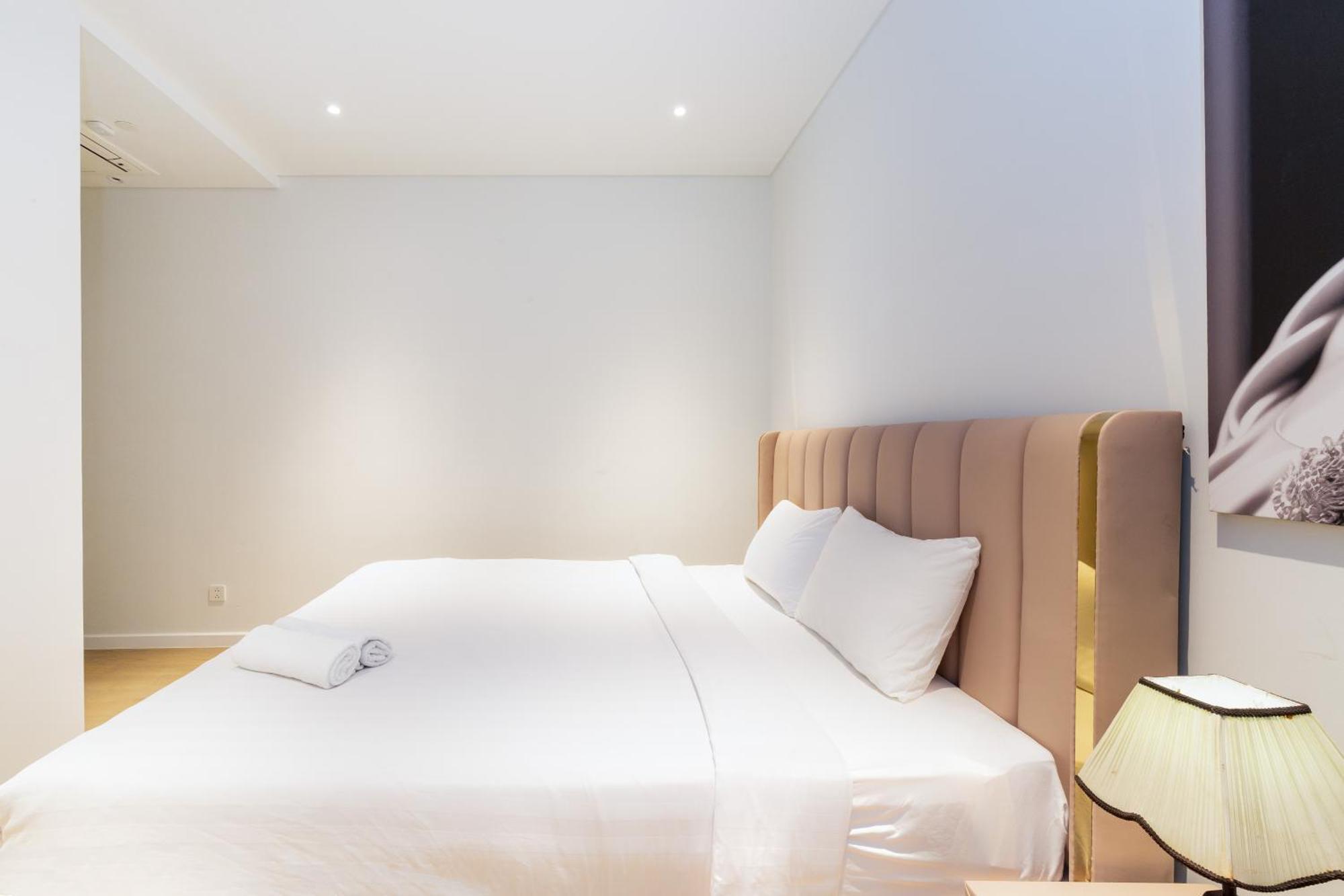 Zo Apartment Opera, Crest, Galleria -Central Saigon -Free Pool-Gym-Sauna Room-Yoga Room Ho Şi Min Exterior foto